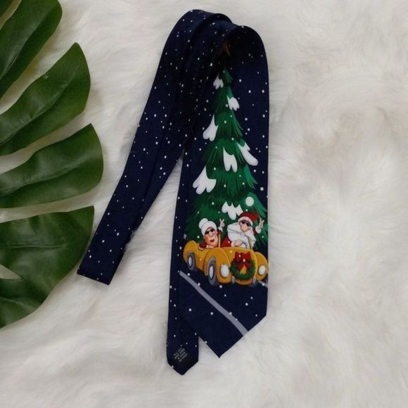 Hallmark Other - NWT Hallmark Yule Tie Greetings SILK Tie  Christmas Santa and Mrs Clause